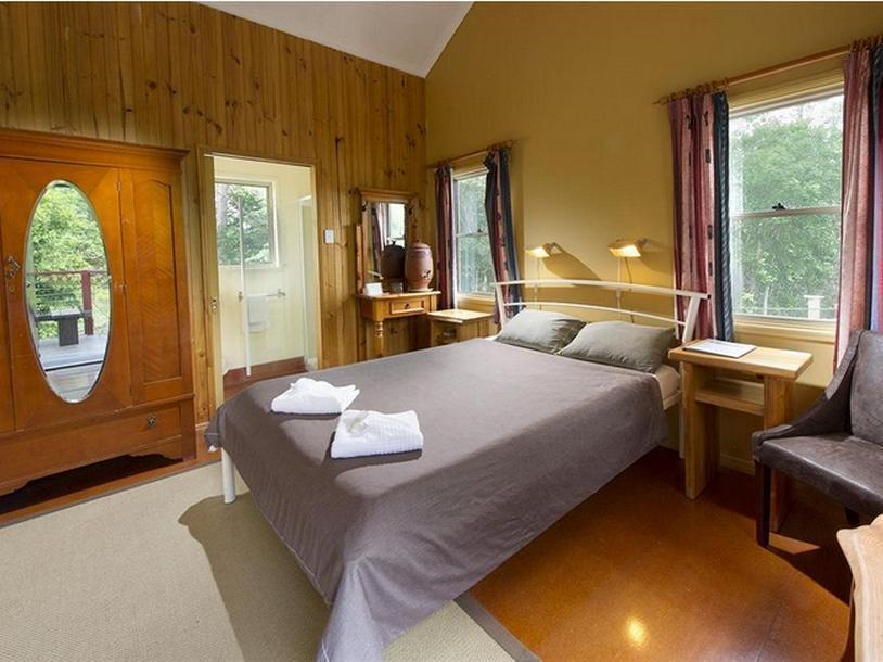 Glass House Mountains Ecolodge Екстериор снимка